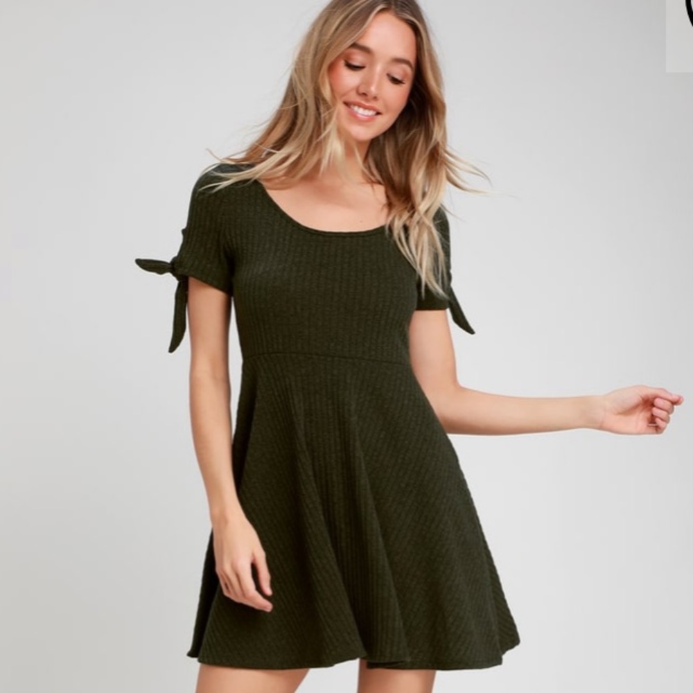 Lulus Green Too Cute Knit Tie-Sleeve Skater Dress
